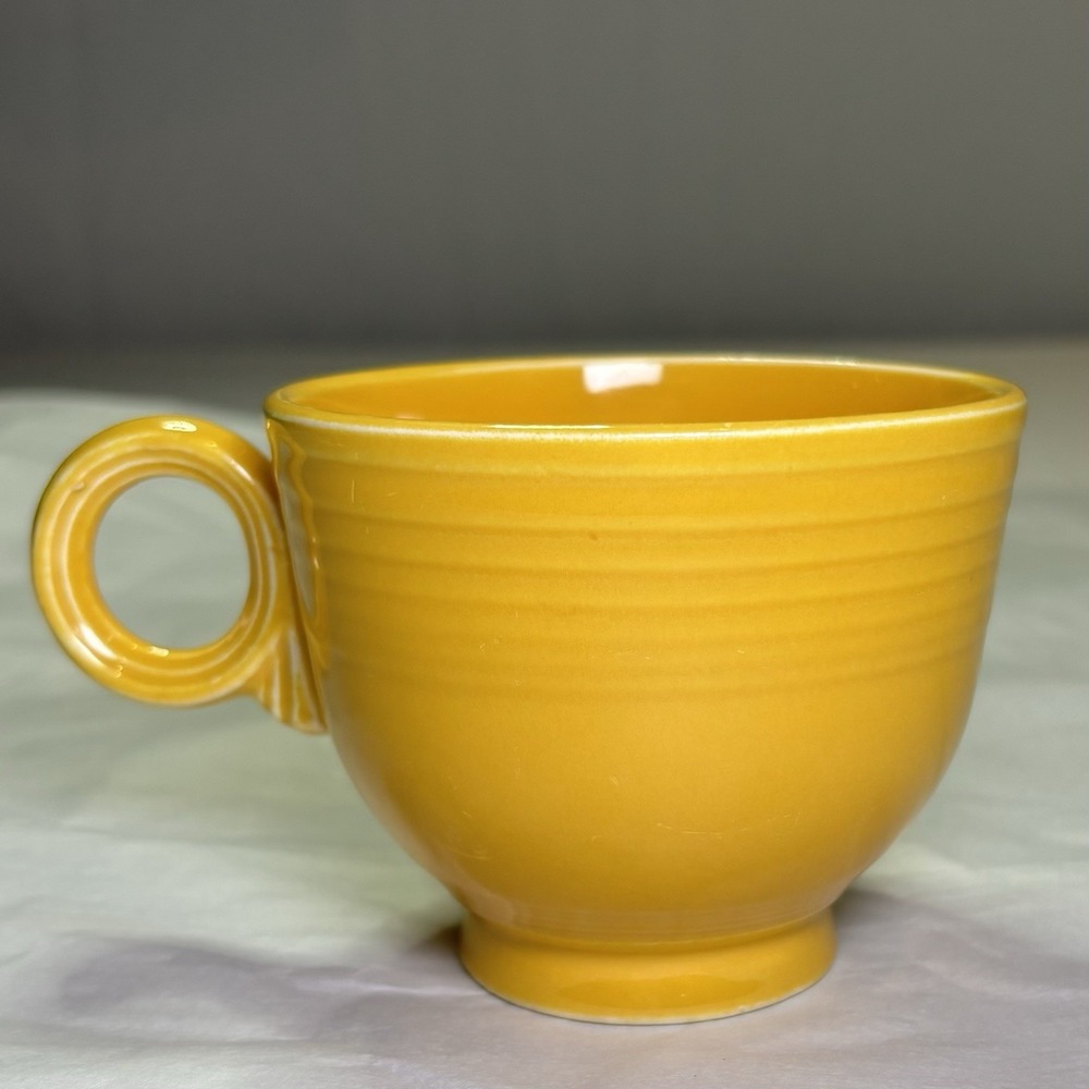 Vintage Original Yellow Fiestaware 1936 - 1969 Tea‎ Cup Fiesta Ring Handle